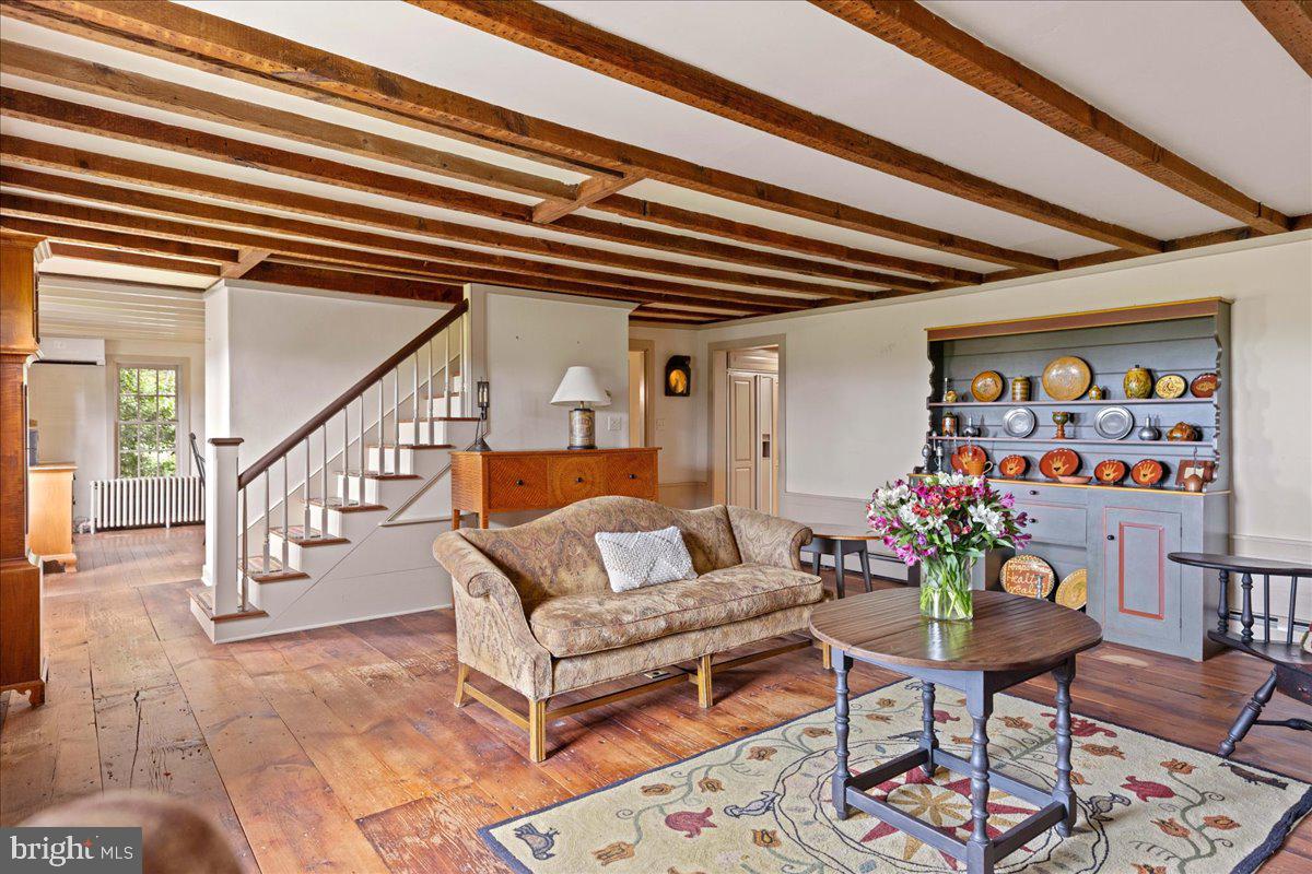 DOYLESTOWN - Residential