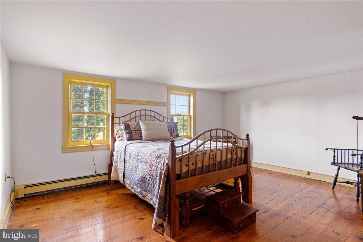 DOYLESTOWN - Residential