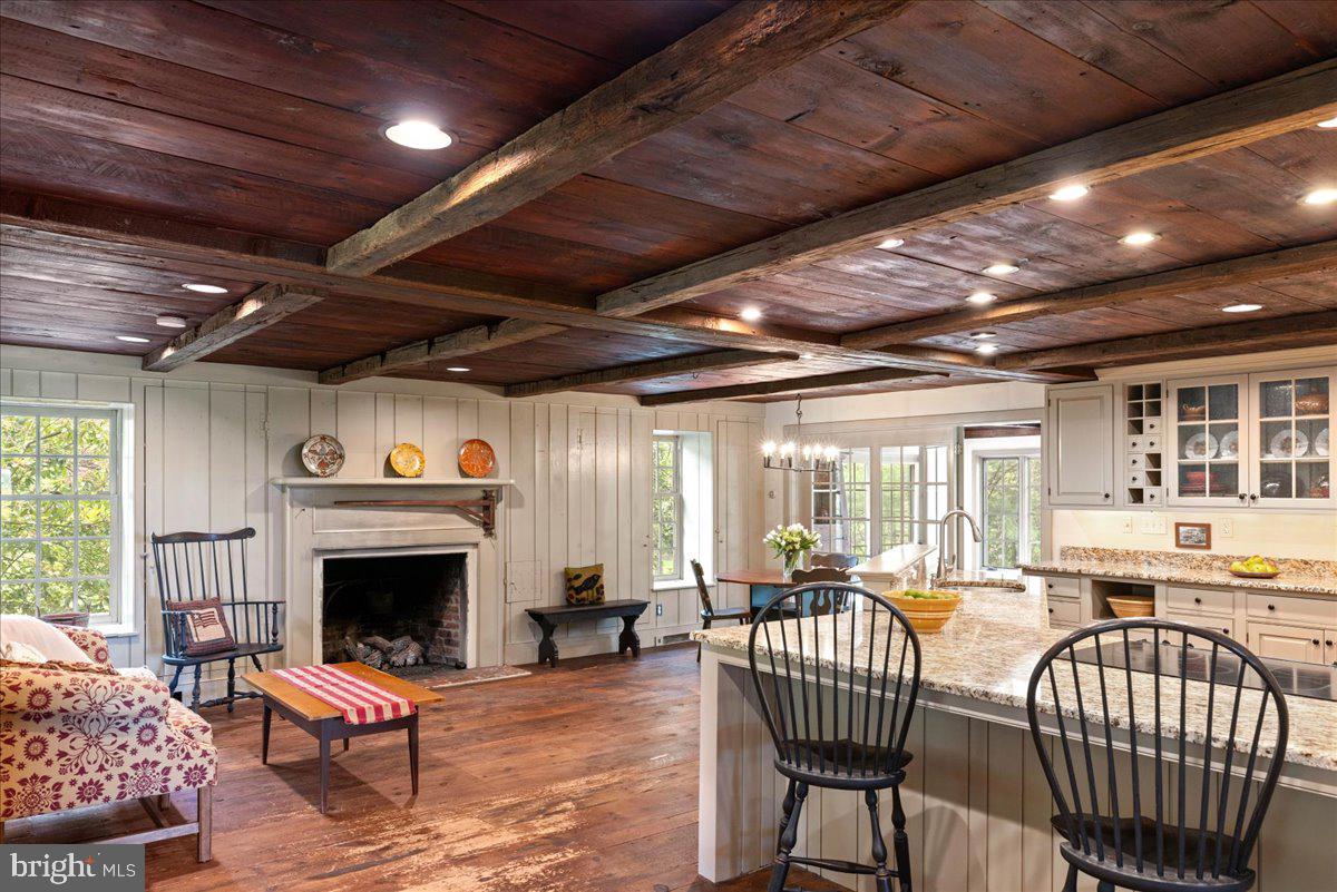 DOYLESTOWN - Residential