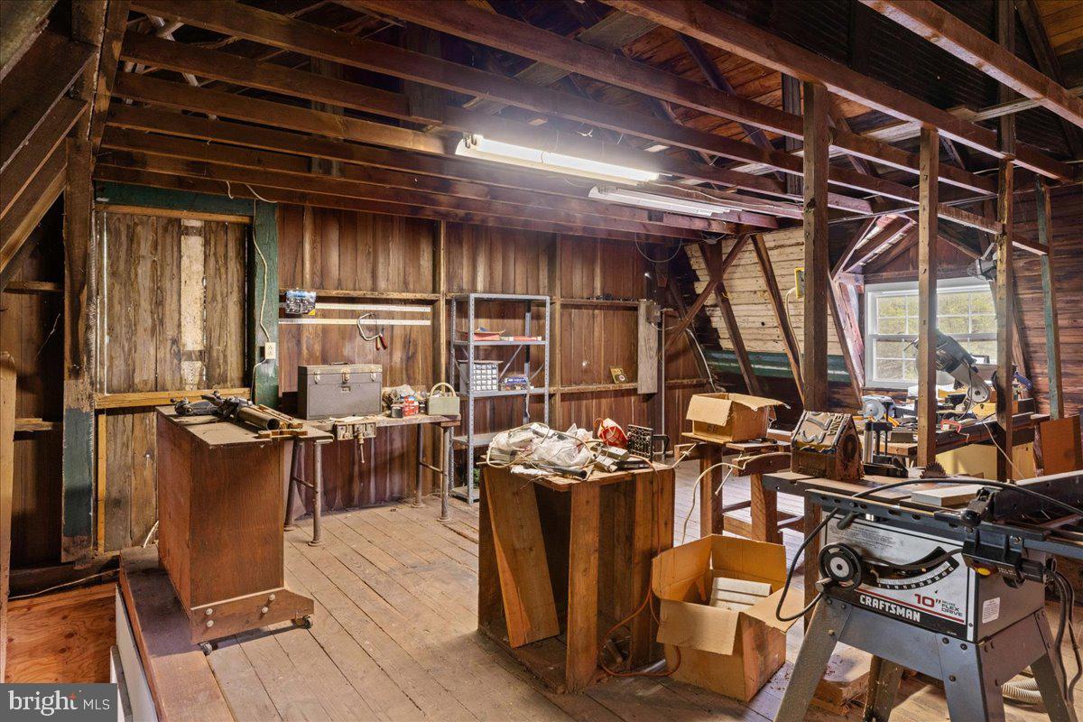 DOYLESTOWN - Residential