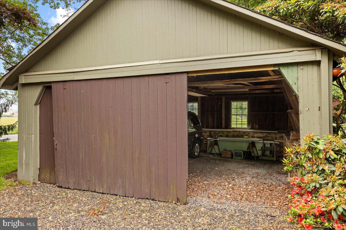 DOYLESTOWN - Residential