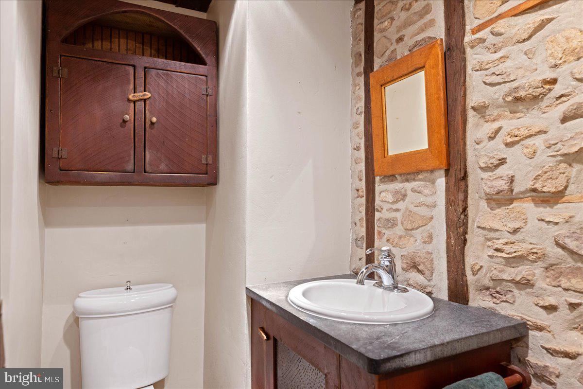 DOYLESTOWN - Residential