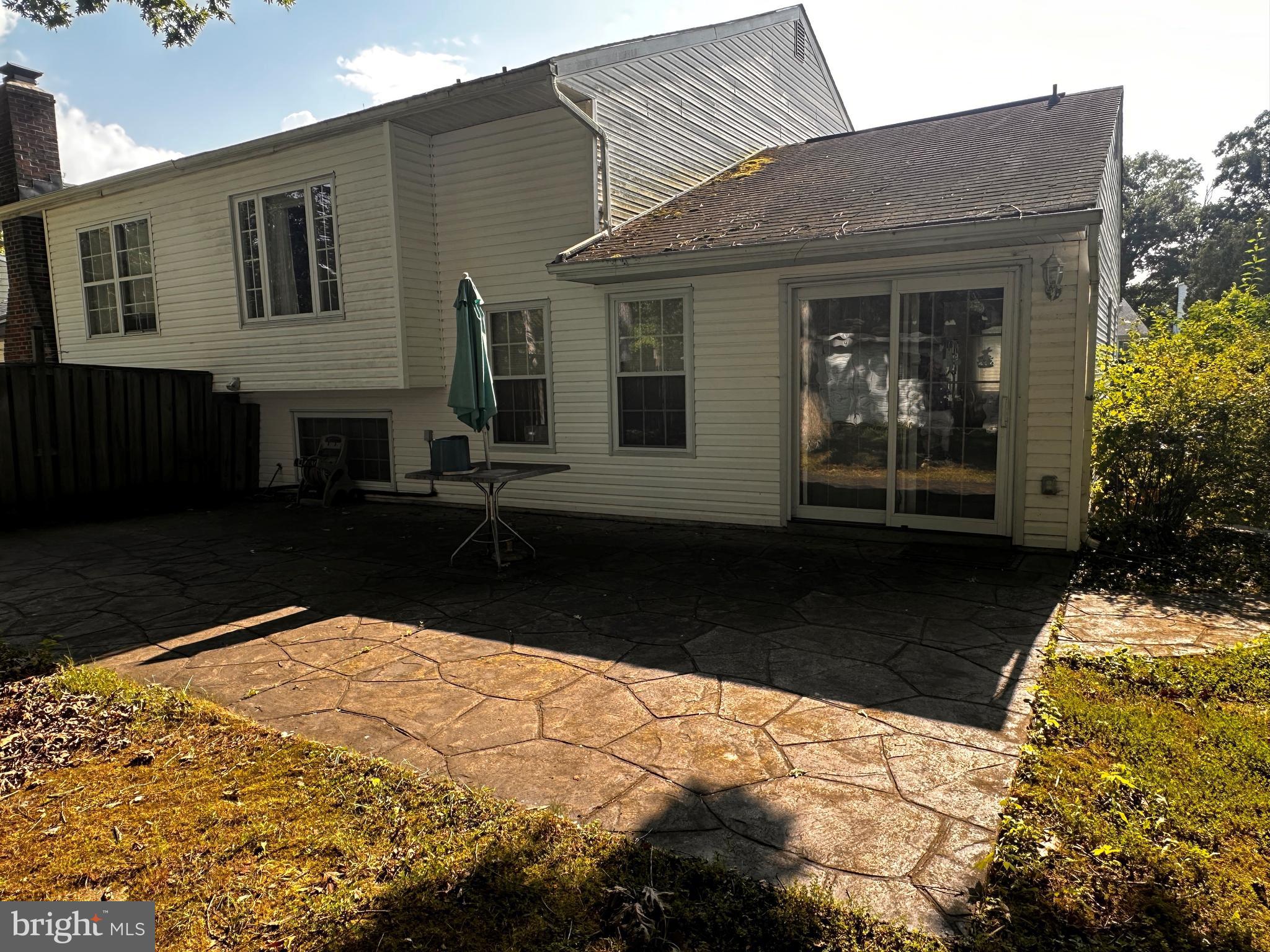 WILLOUGHBY WOODS - Residential