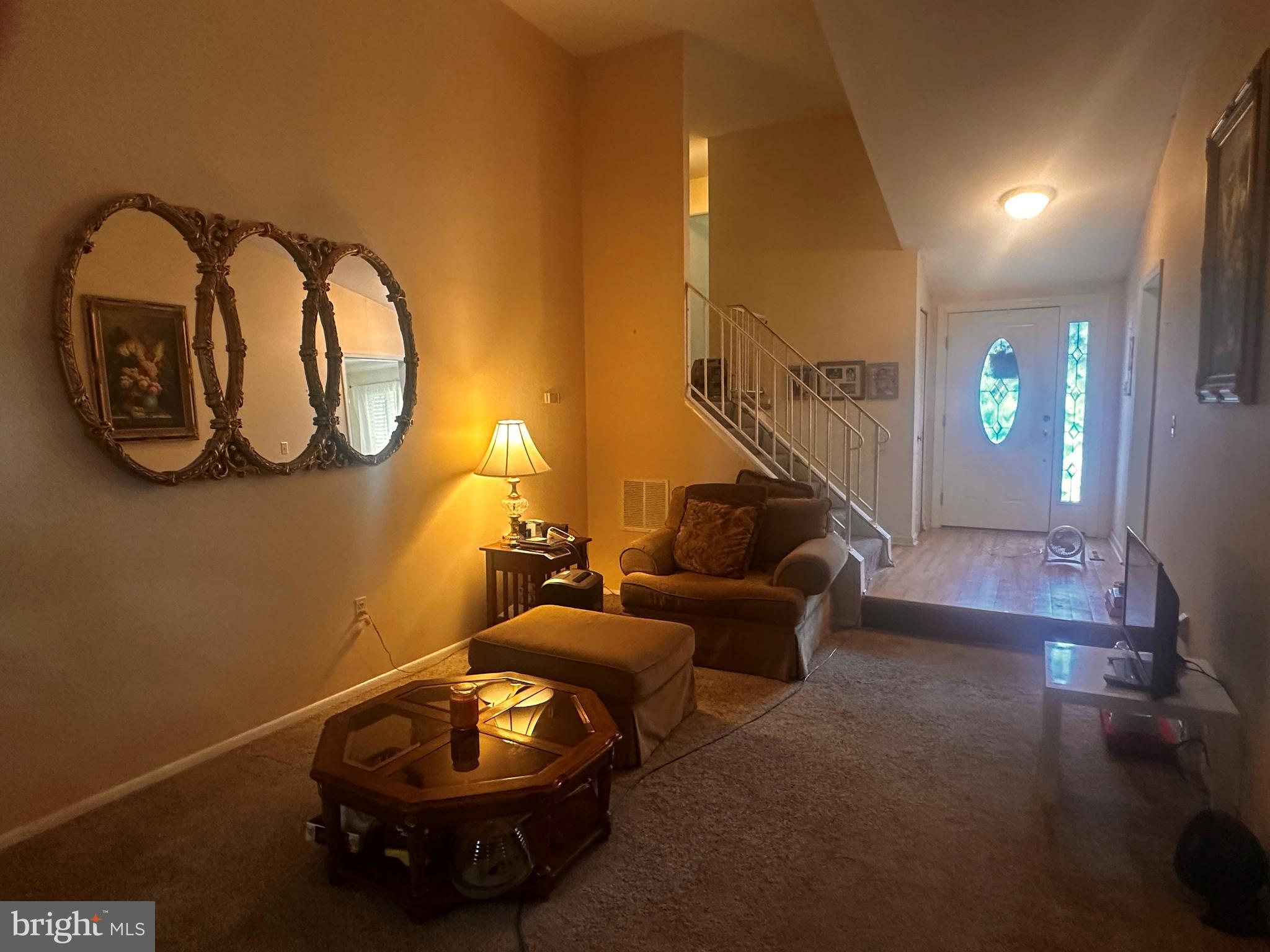 WILLOUGHBY WOODS - Residential