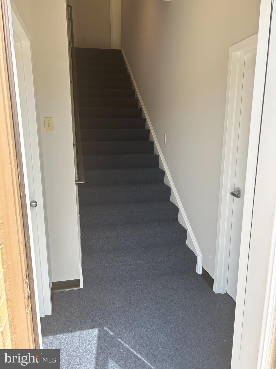 AMBER MEADOWS PROFESSIONAL BUILDING - Commercial Lease