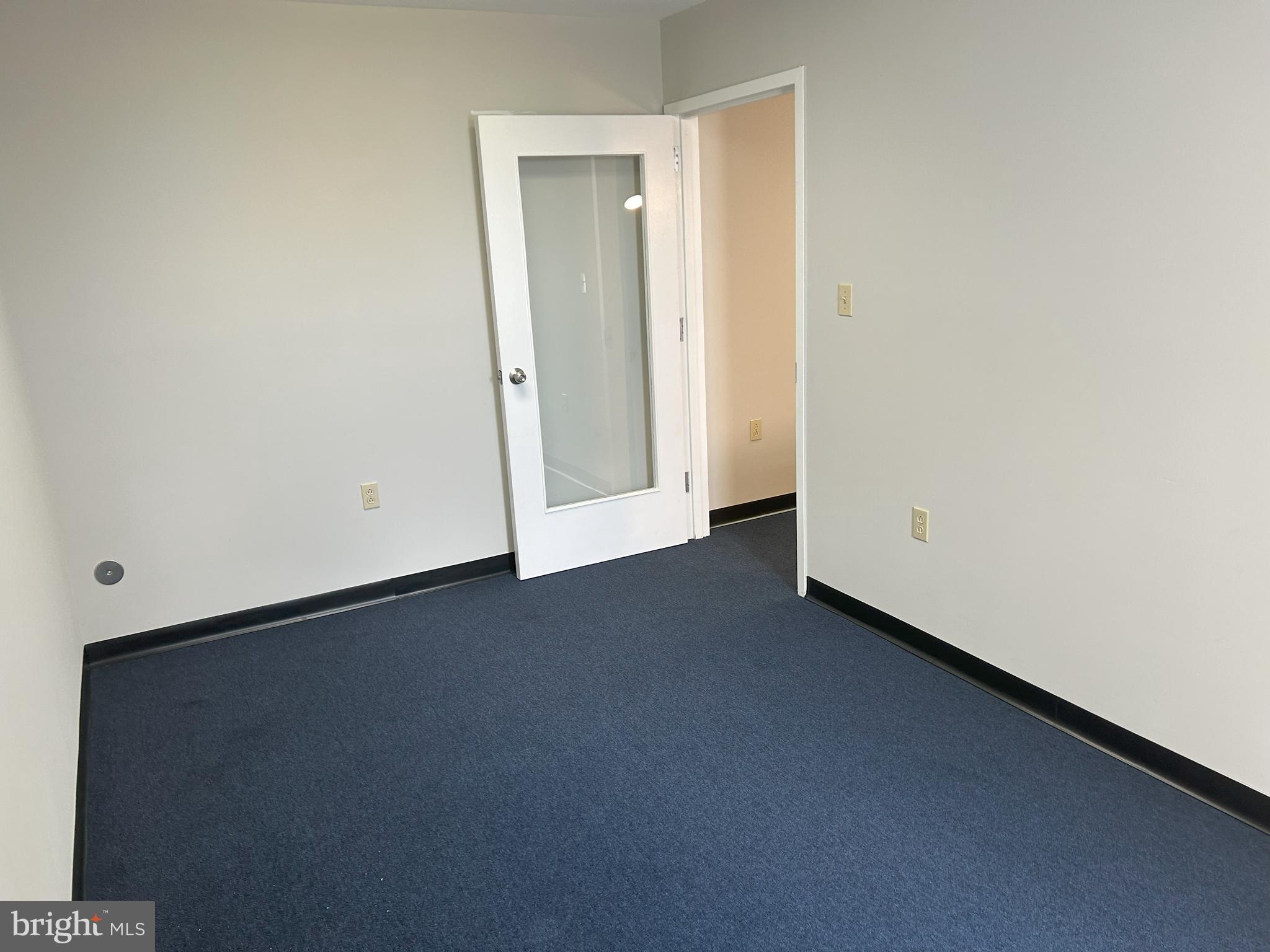 AMBER MEADOWS PROFESSIONAL BUILDING - Commercial Lease