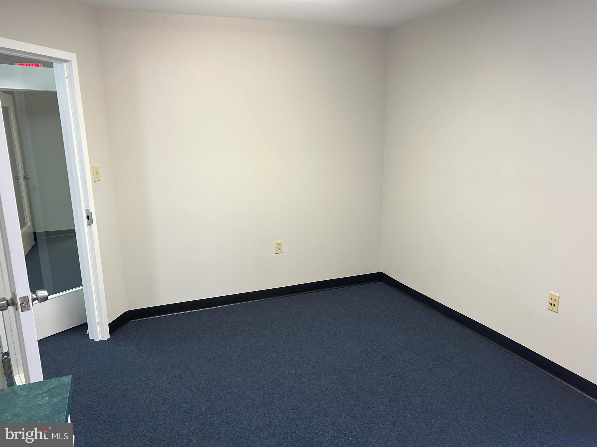 AMBER MEADOWS PROFESSIONAL BUILDING - Commercial Lease