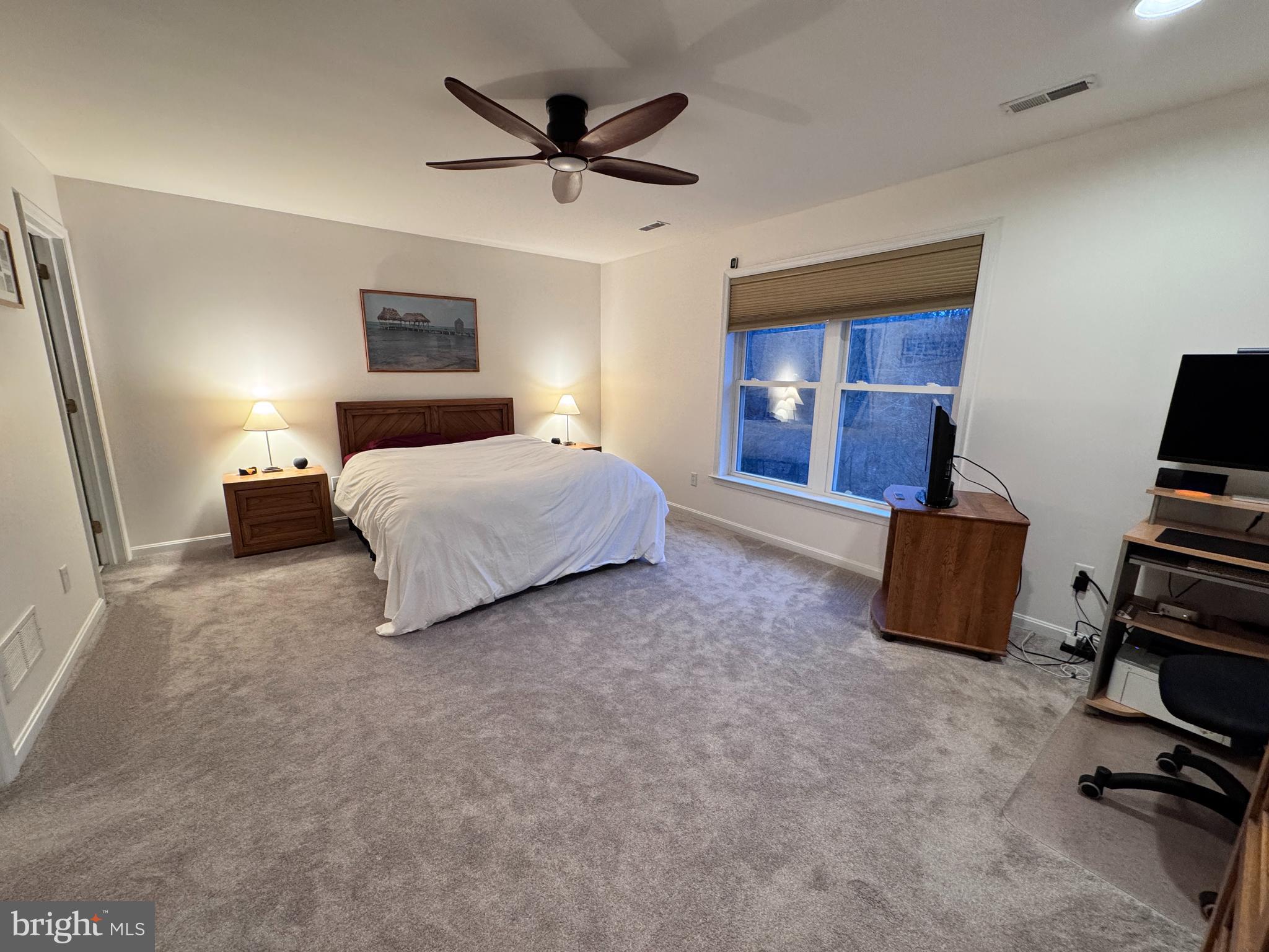 NORTH EAST ISLES - Residential