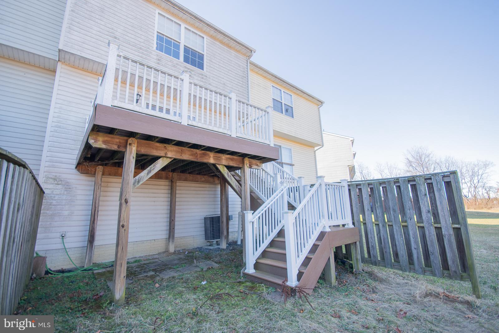 MILLS FARM - Residential Lease