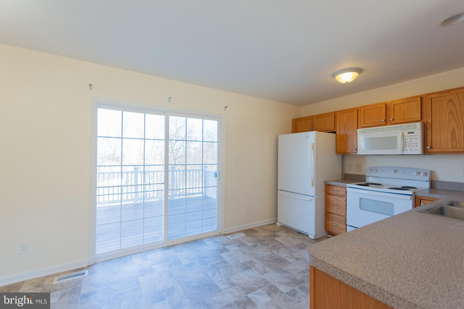 MILLS FARM - Residential Lease