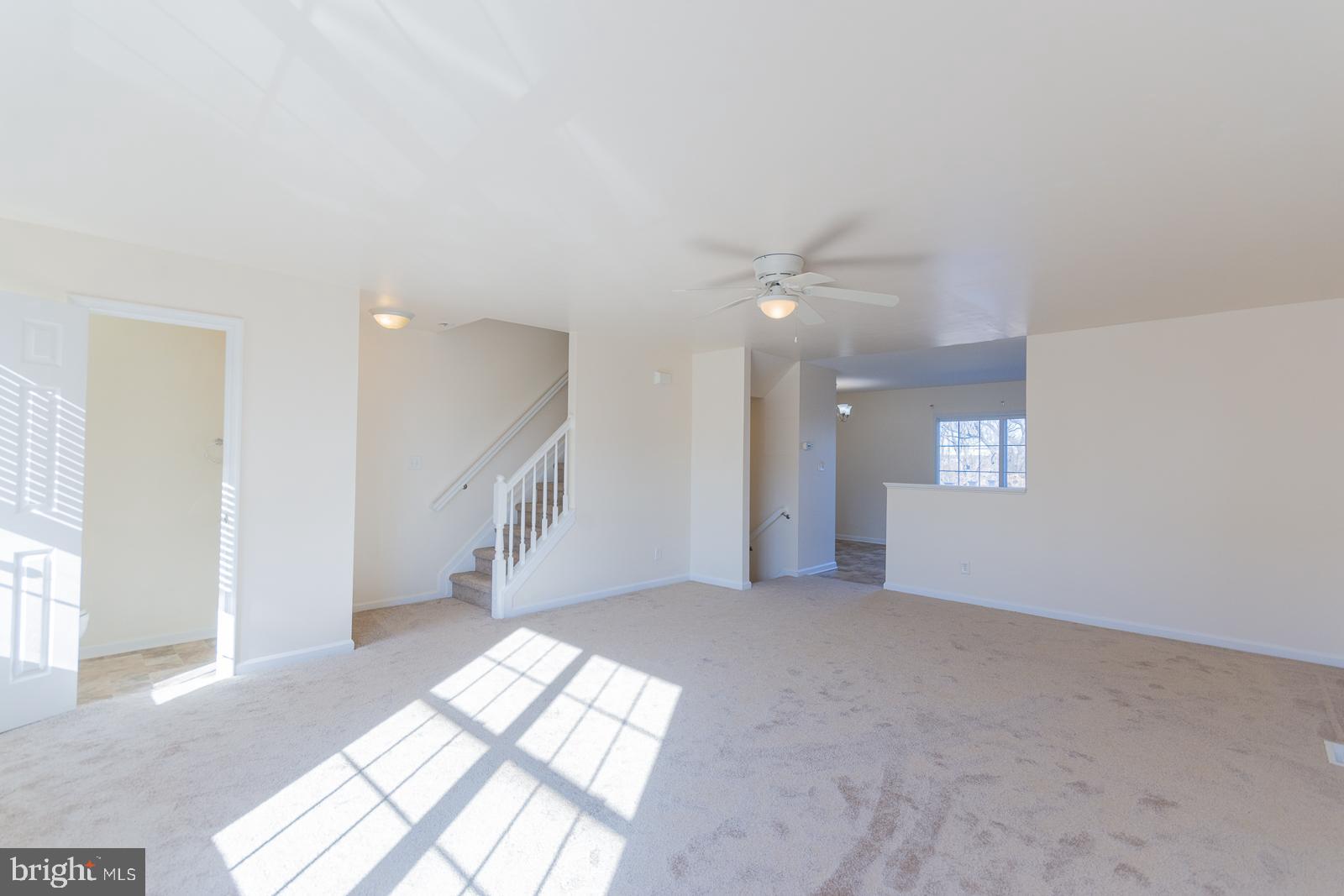 MILLS FARM - Residential Lease