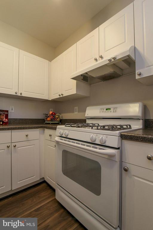 FAIRFAX RIDGE - Residential