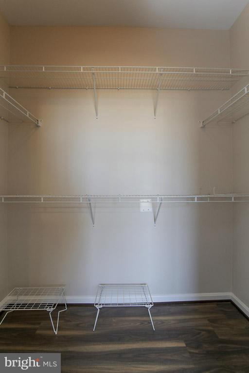 FAIRFAX RIDGE - Residential