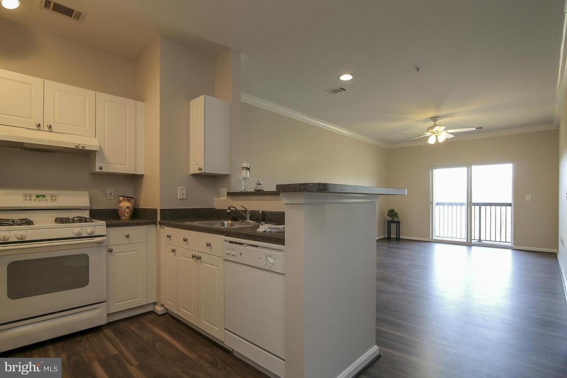 FAIRFAX RIDGE - Residential