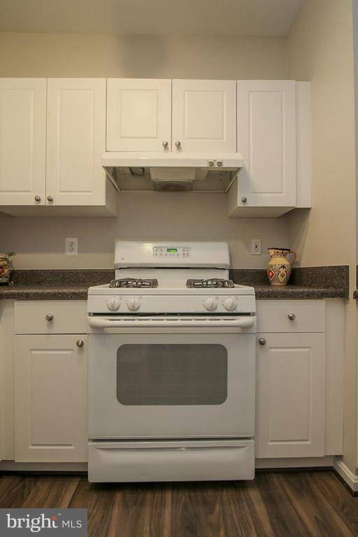 FAIRFAX RIDGE - Residential