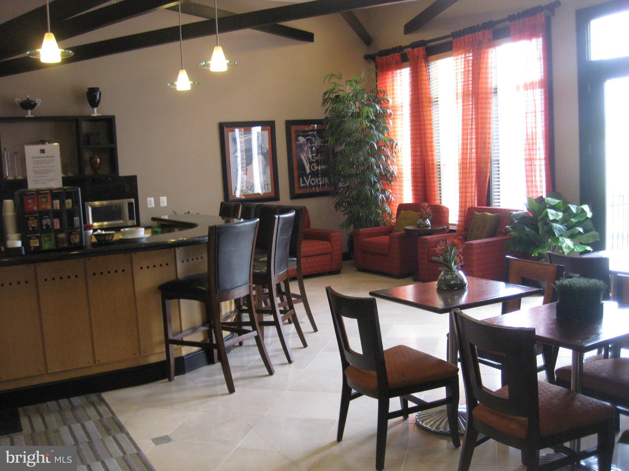 FAIRFAX RIDGE - Residential