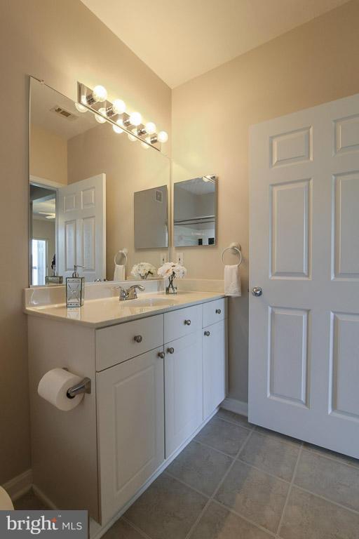 FAIRFAX RIDGE - Residential