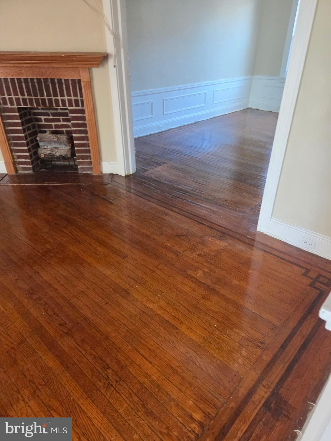 WAVERLY - Residential Lease