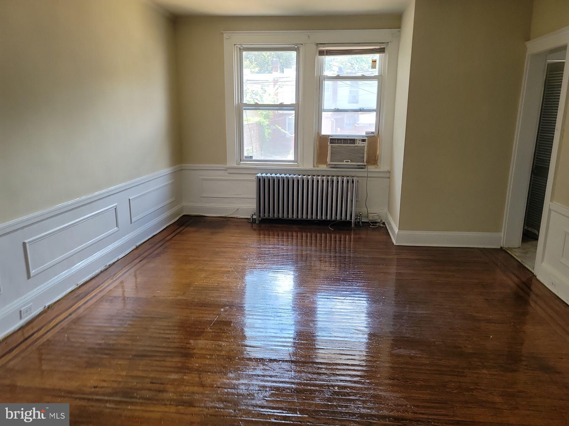 3222 ELLERSLIE AVENUE