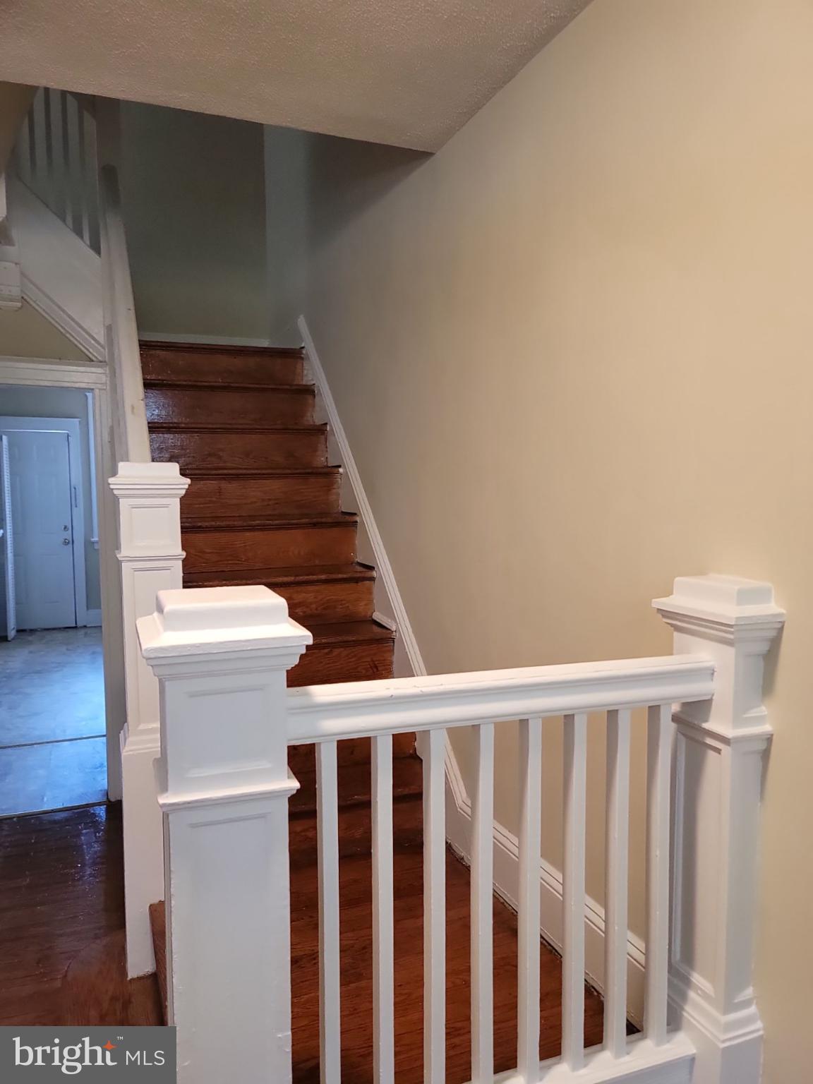 WAVERLY - Residential Lease