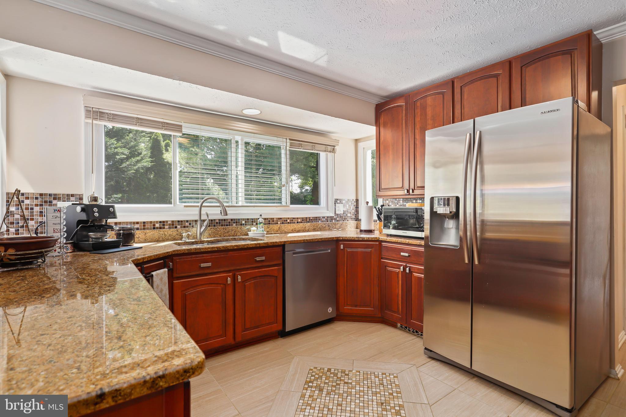 GLENBROOKE WOODS - Residential