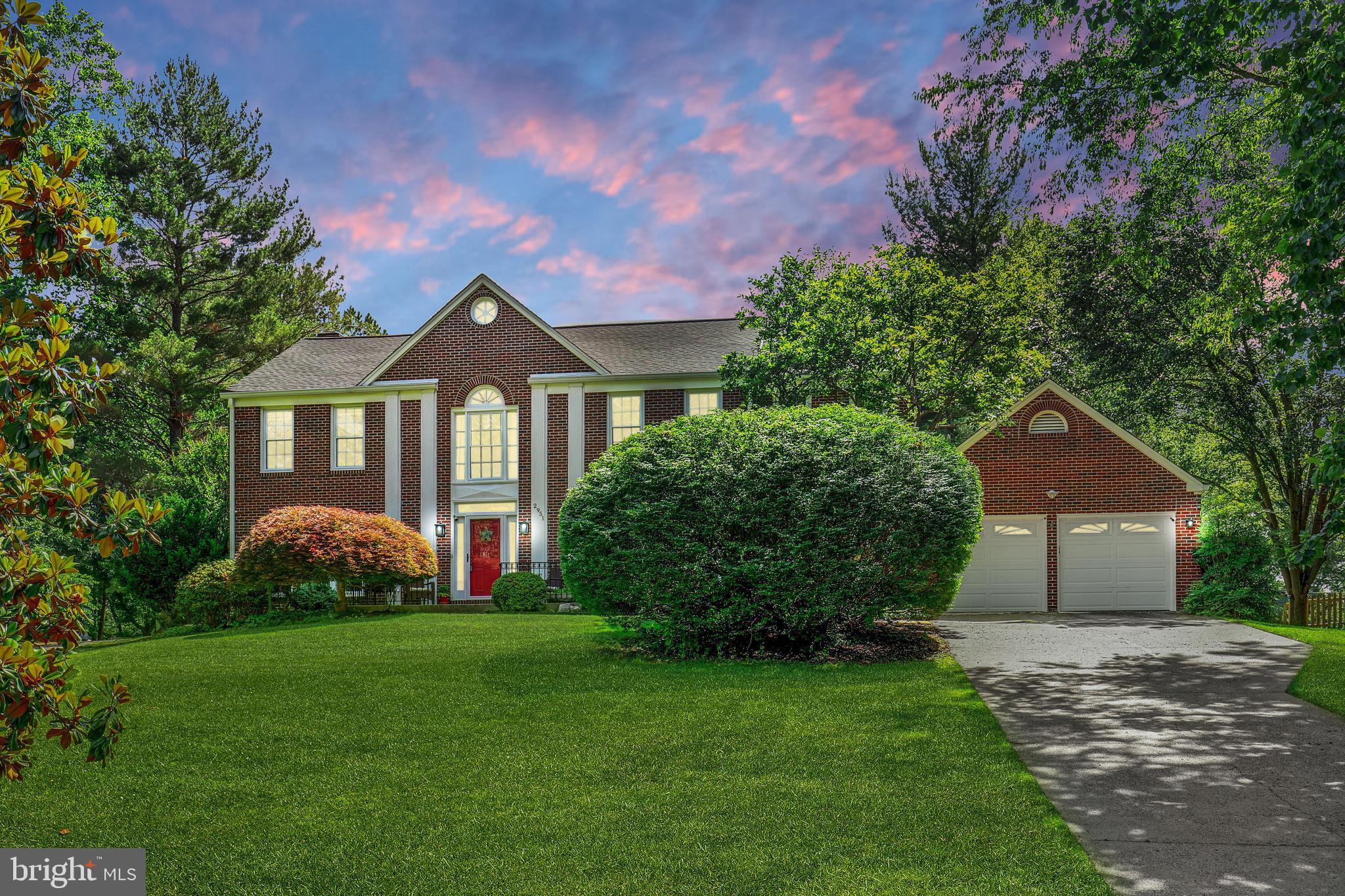 GLENBROOKE WOODS - Residential