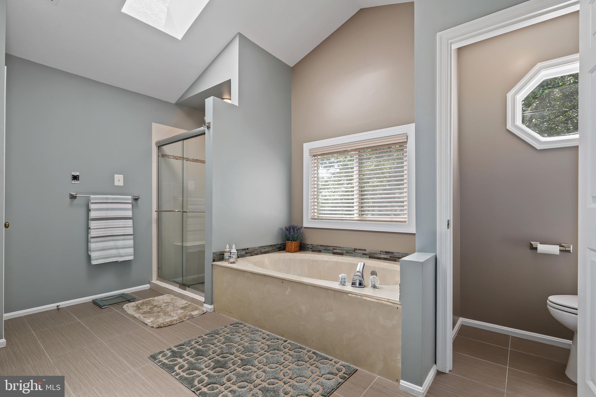 GLENBROOKE WOODS - Residential