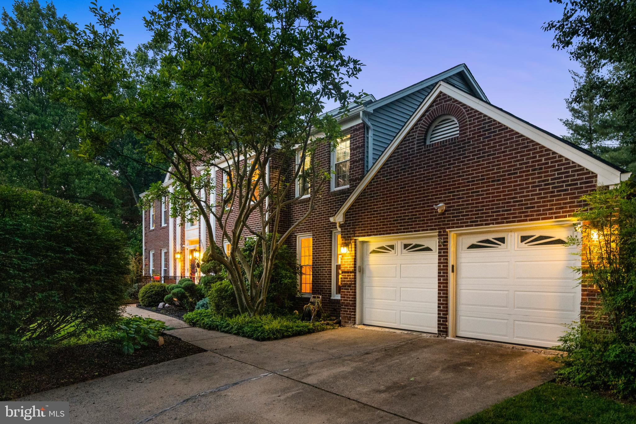 GLENBROOKE WOODS - Residential