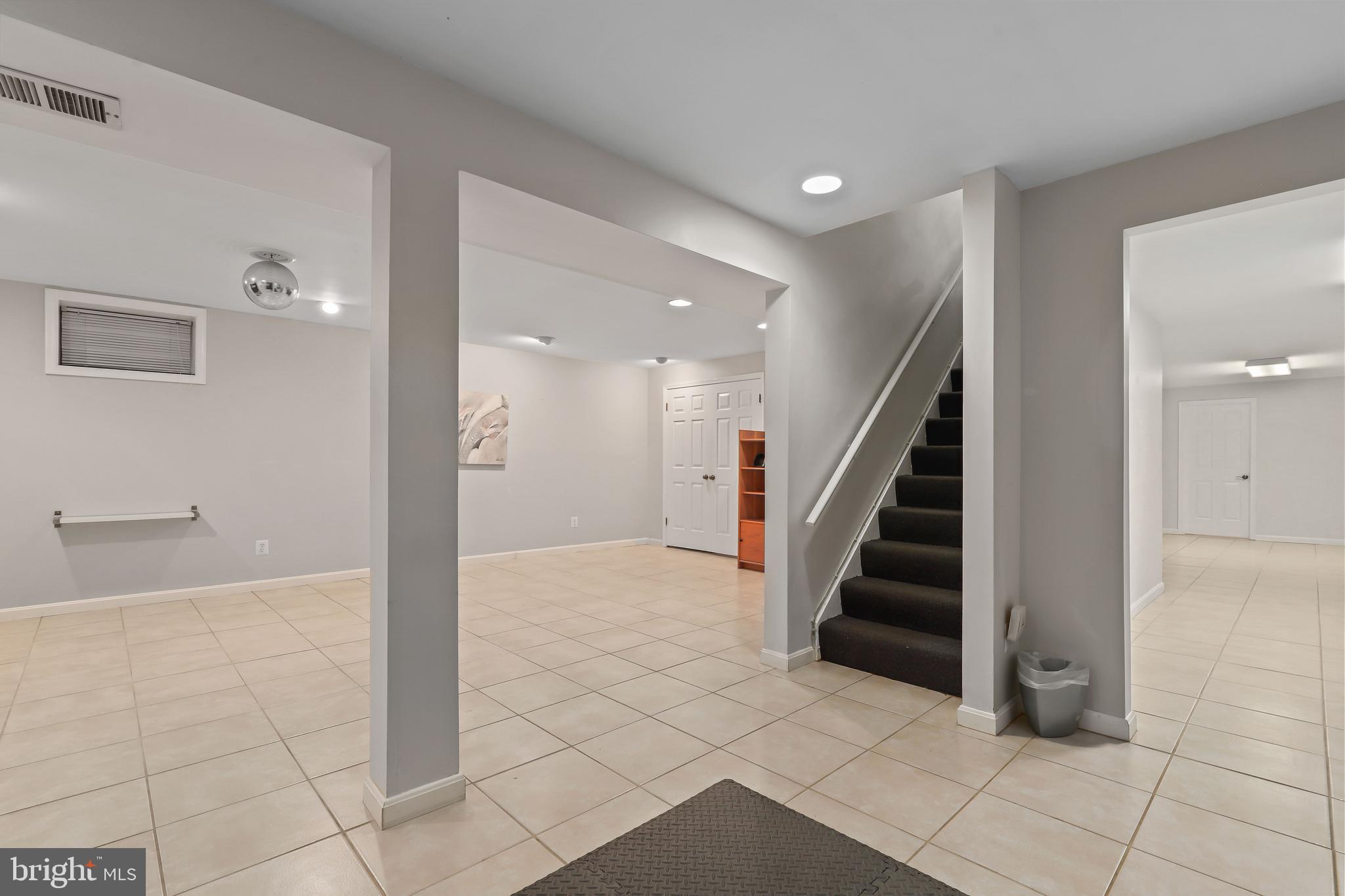 GLENBROOKE WOODS - Residential