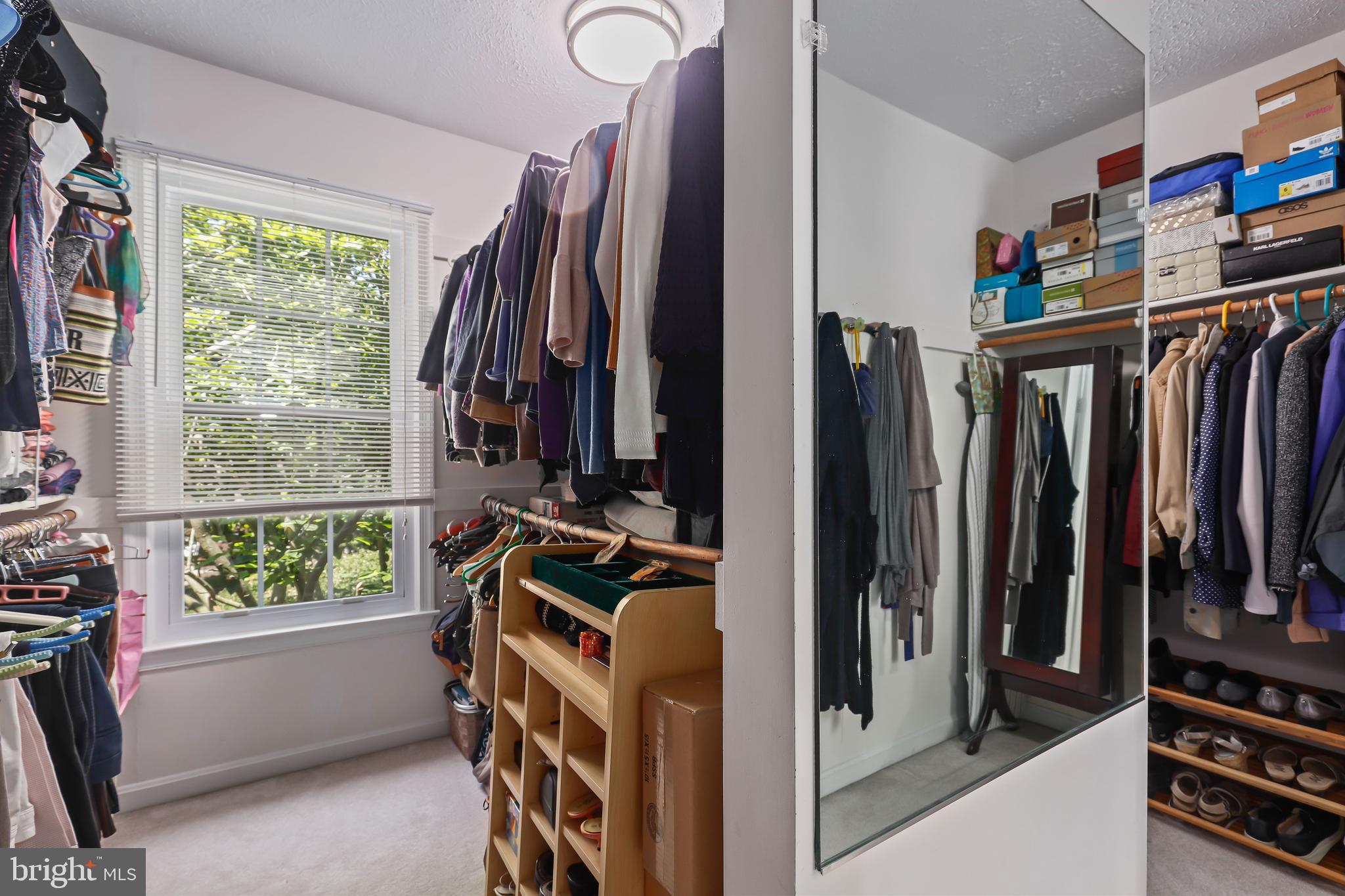 GLENBROOKE WOODS - Residential