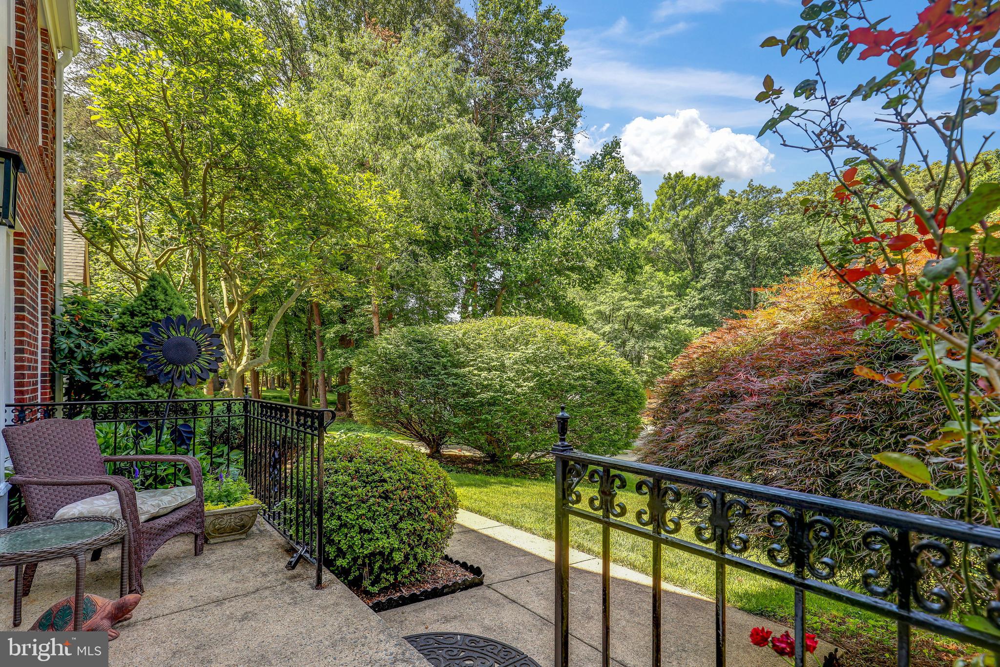 GLENBROOKE WOODS - Residential