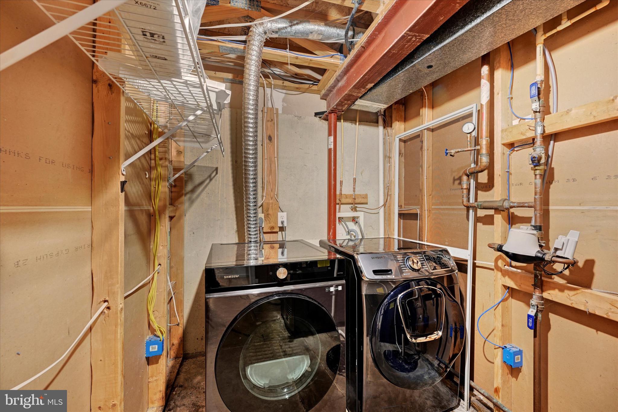 ARBORSIDE AT KENDALL RIDGE - Residential