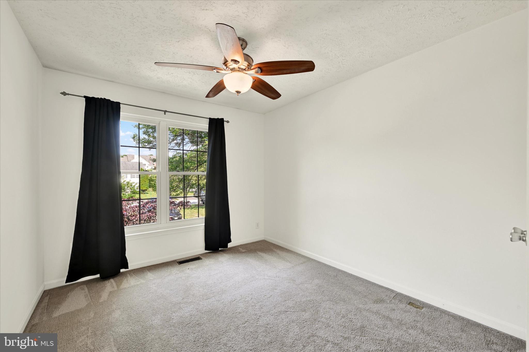 ARBORSIDE AT KENDALL RIDGE - Residential