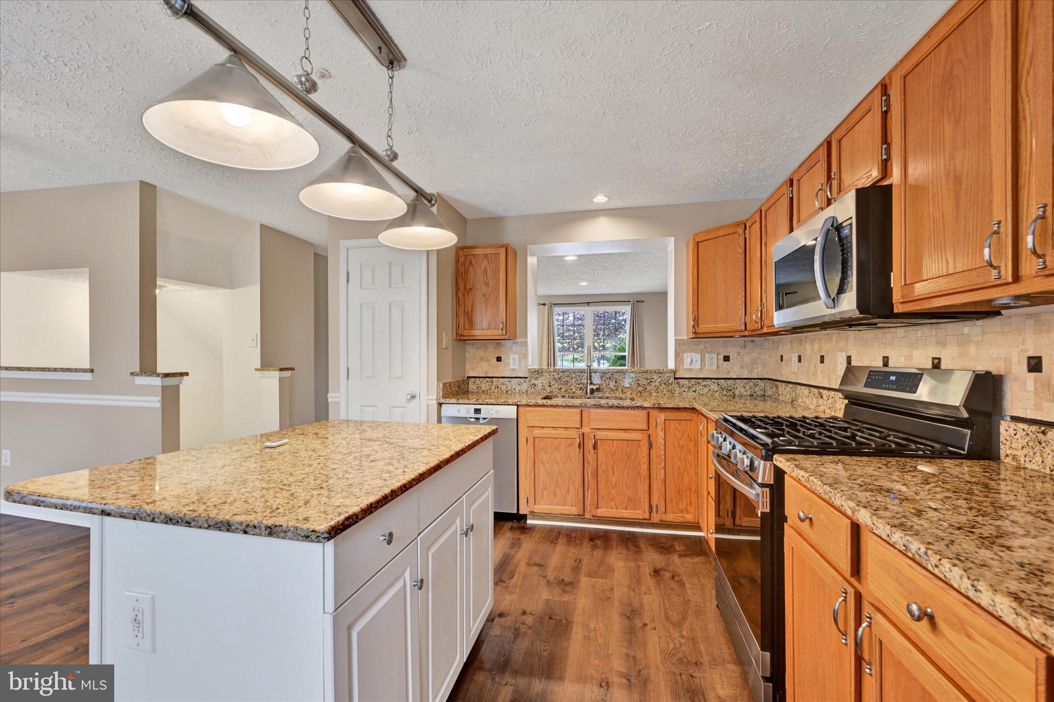 ARBORSIDE AT KENDALL RIDGE - Residential