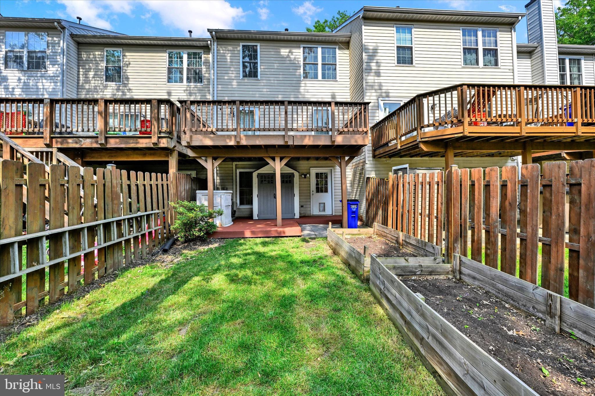 ARBORSIDE AT KENDALL RIDGE - Residential