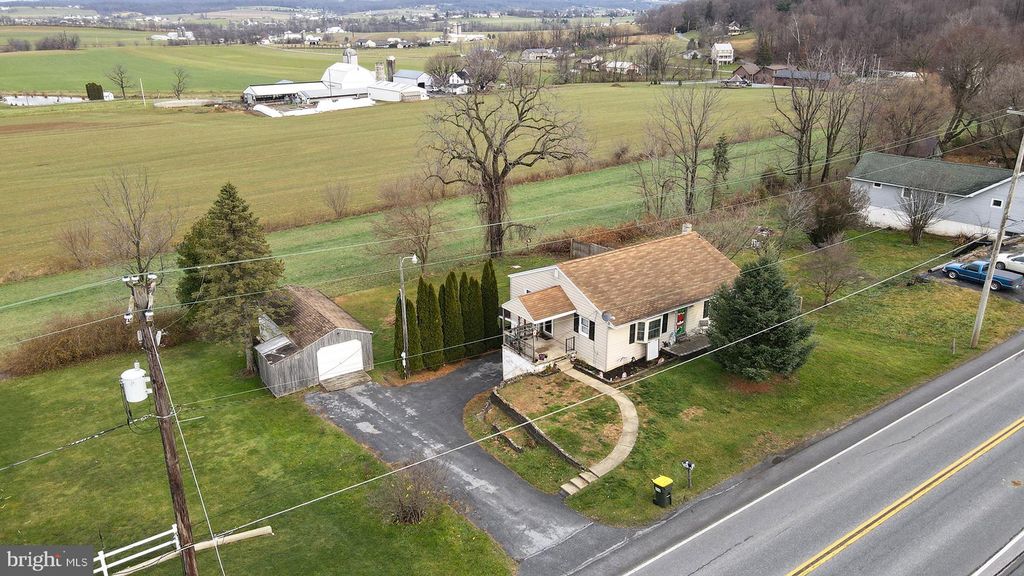 Photo of 6160 DIVISION HWY, NARVON, PA 17555 (MLS # PALA2031134)