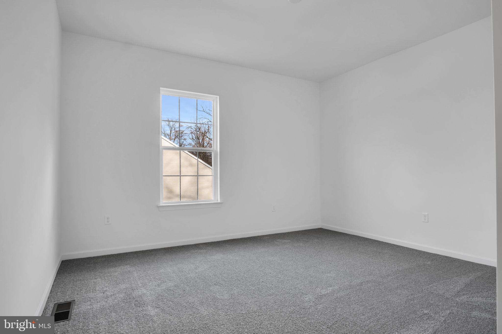 ROCKVILLE ESTATES - Residential