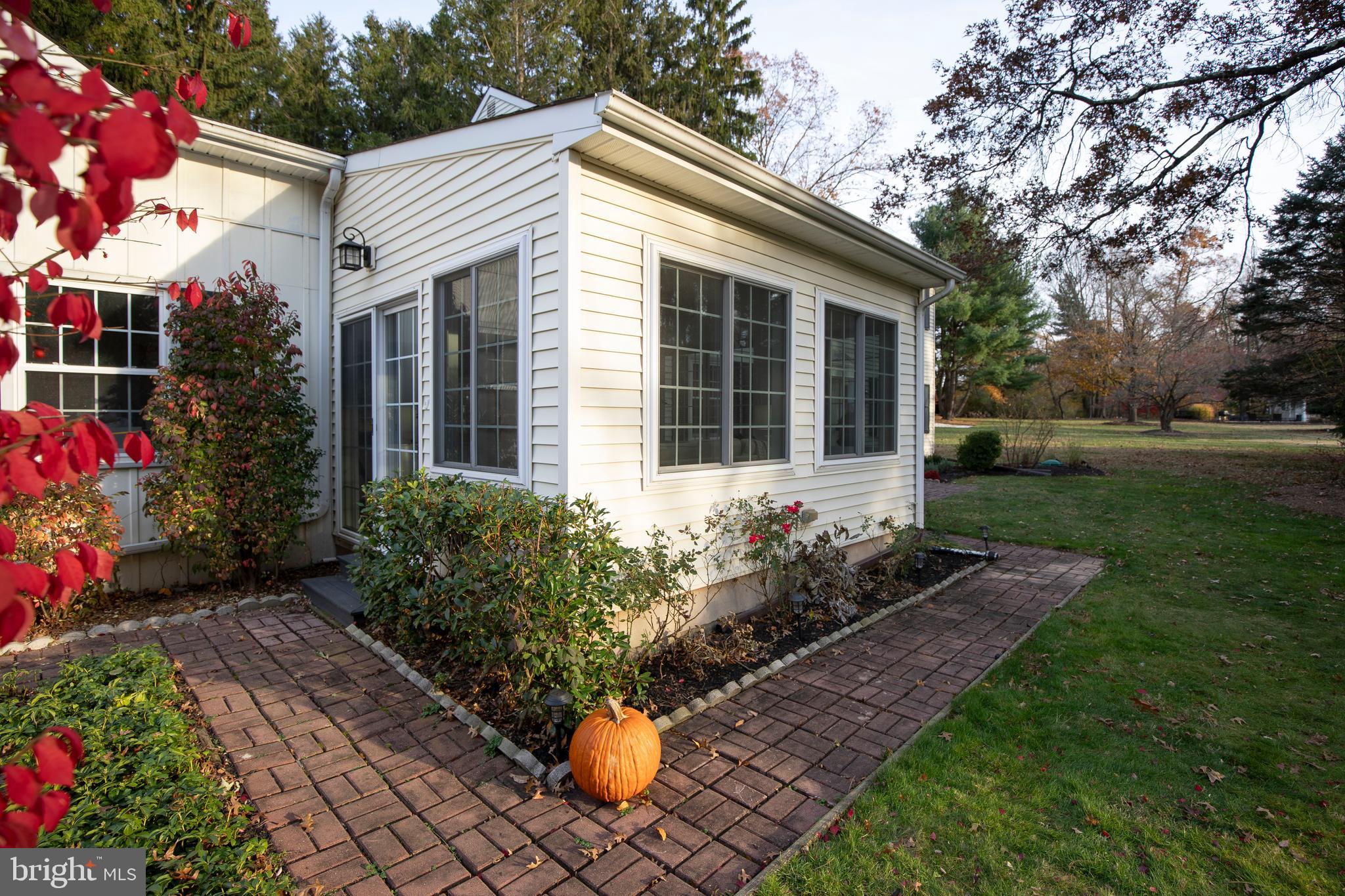 IRON GATE - Residential