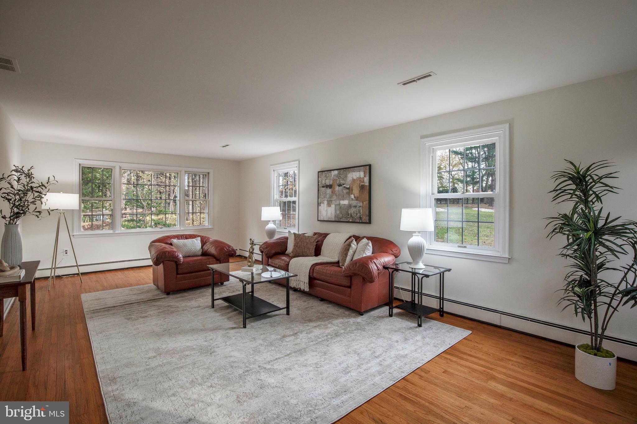 IRON GATE - Residential