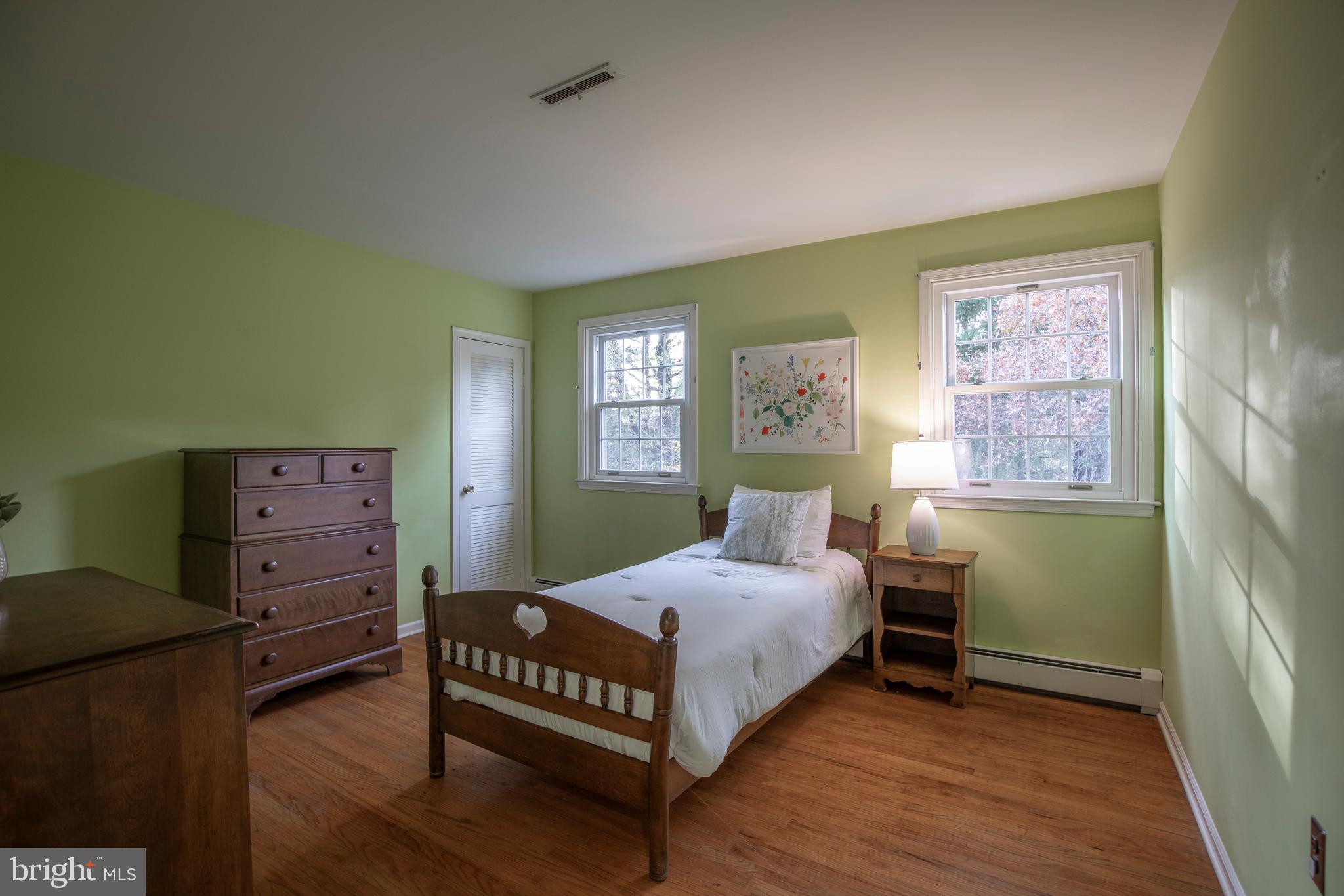 IRON GATE - Residential