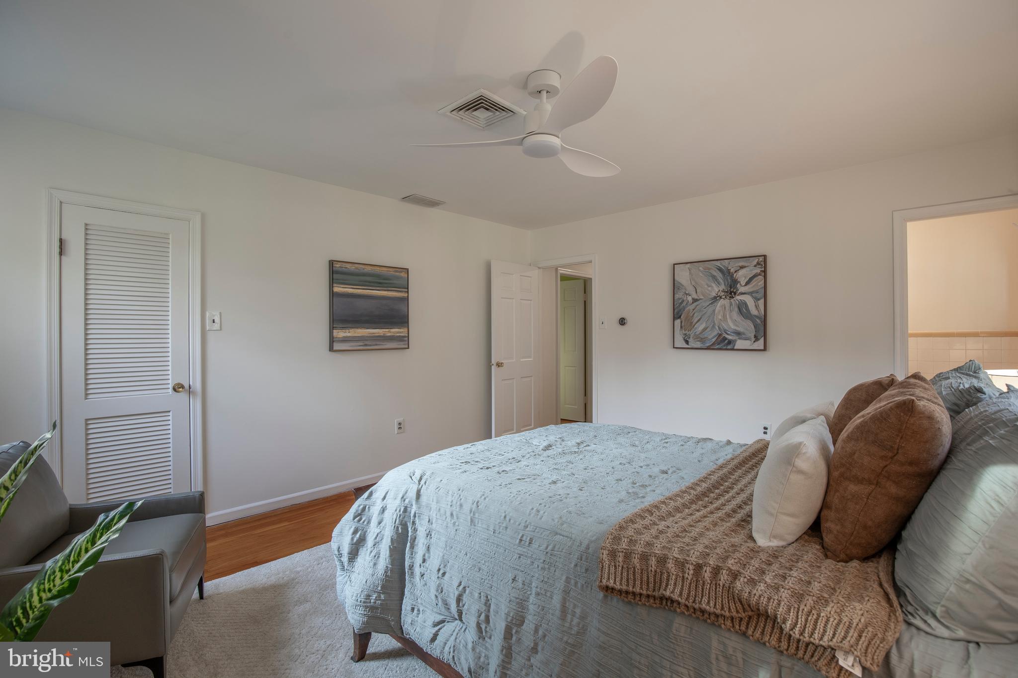 IRON GATE - Residential