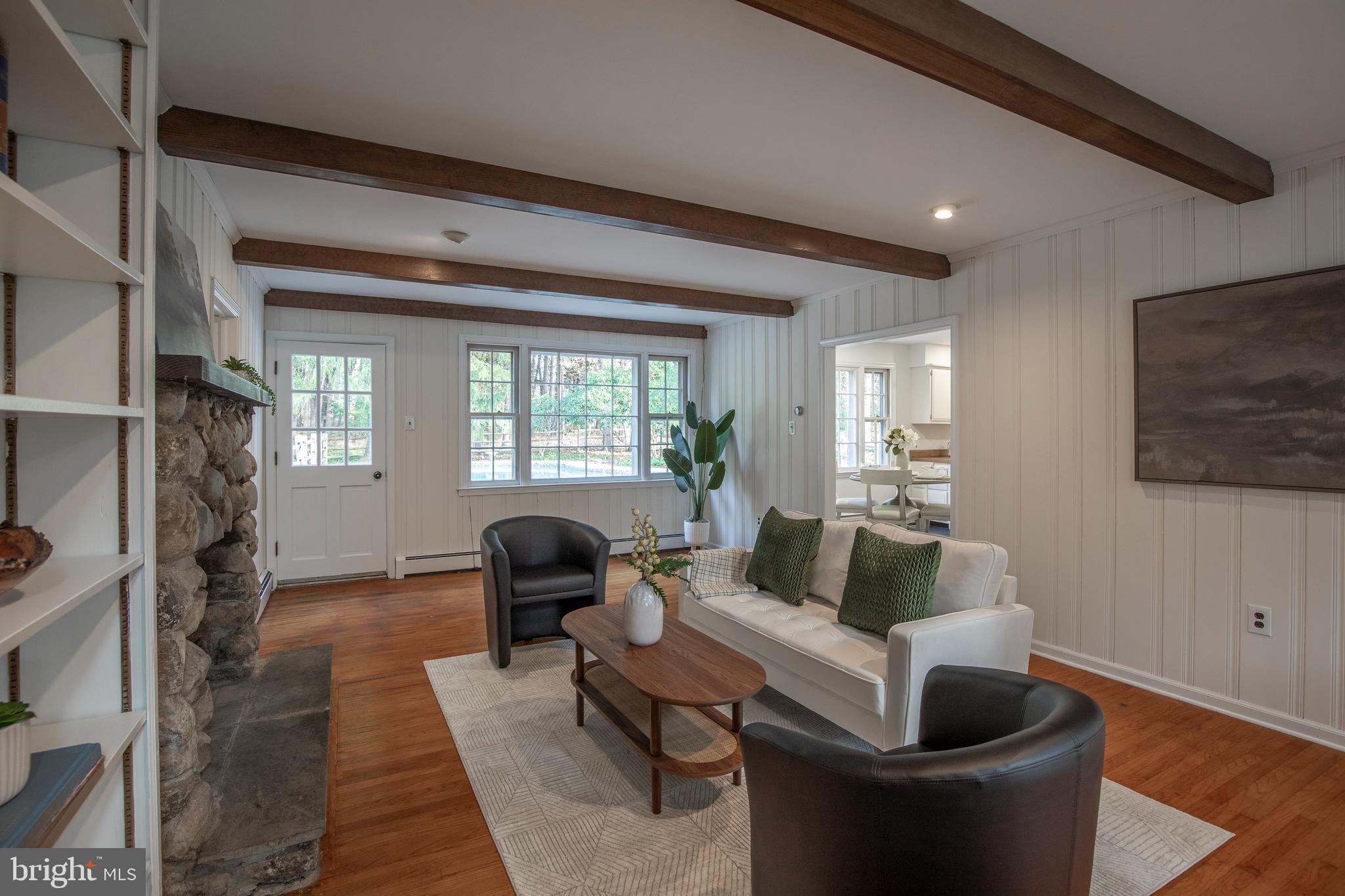 IRON GATE - Residential