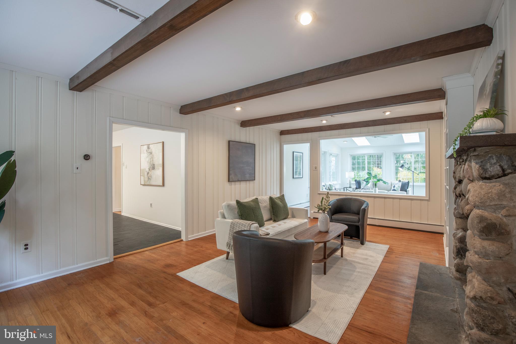 IRON GATE - Residential