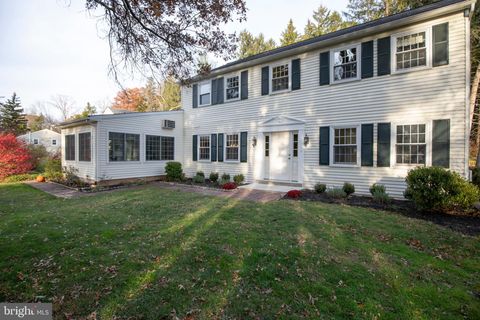 153 ASH WAY DOYLESTOWN PA 18901
