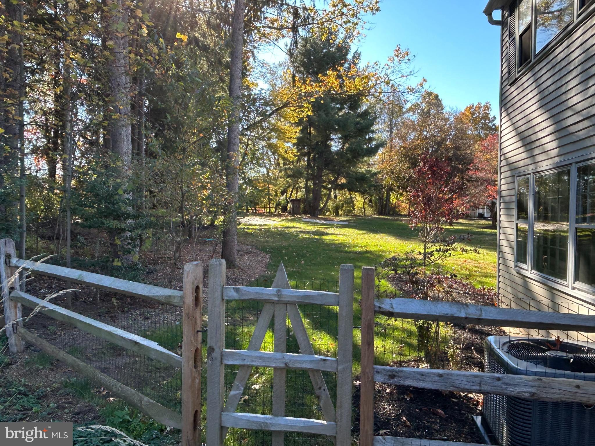 IRON GATE - Residential