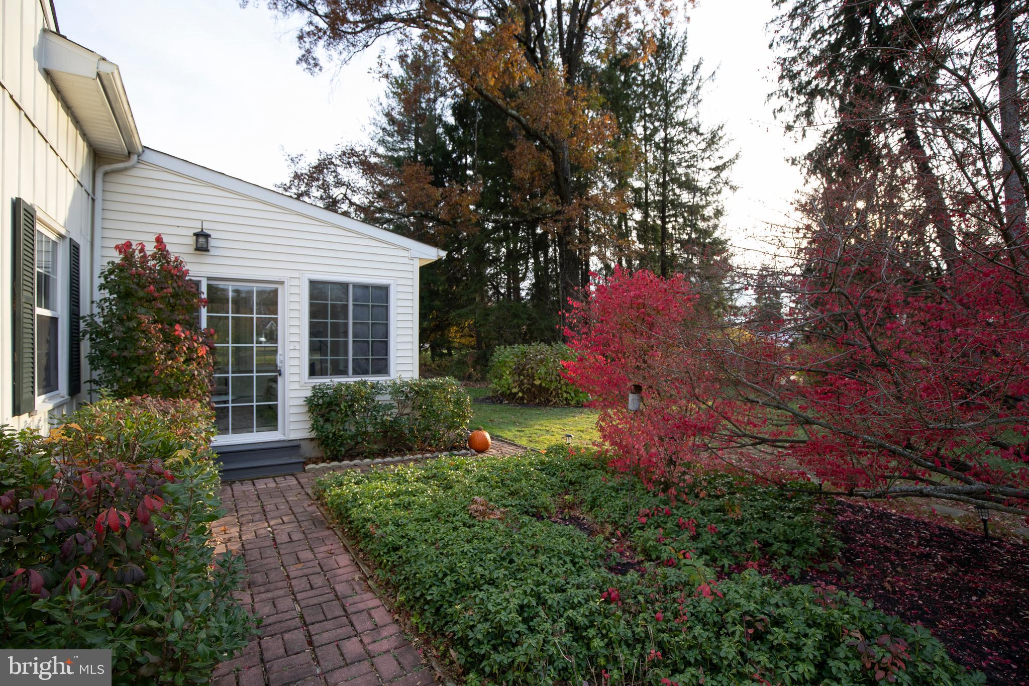 IRON GATE - Residential