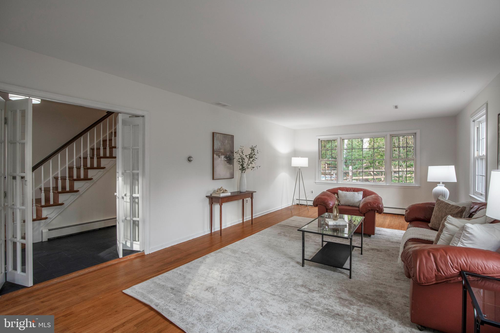 IRON GATE - Residential