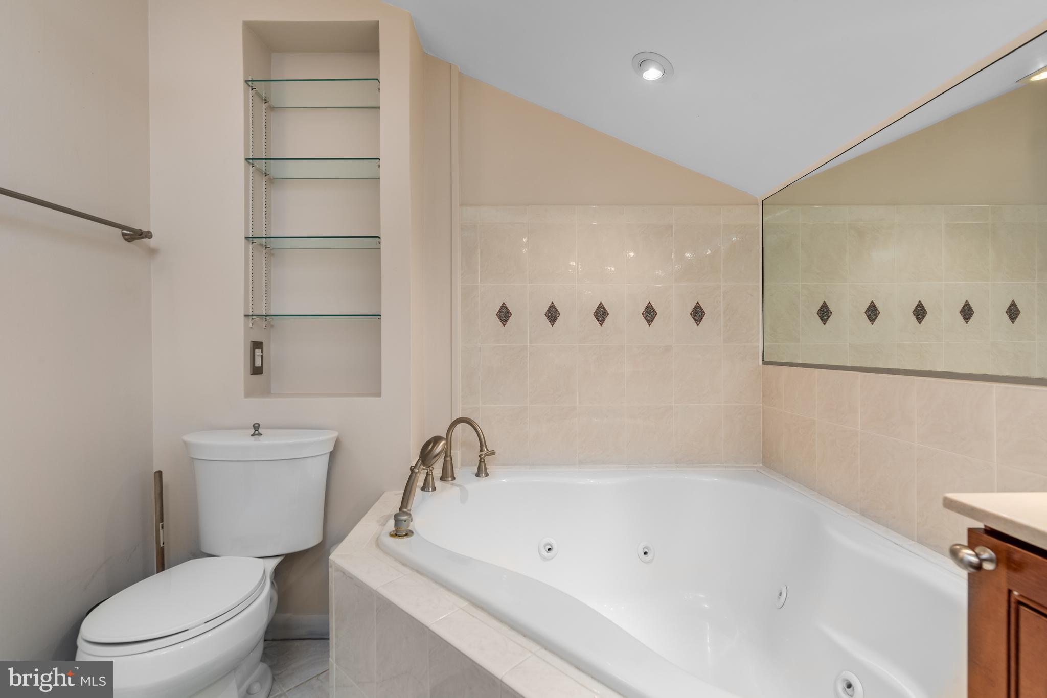 EPPING FOREST - Residential
