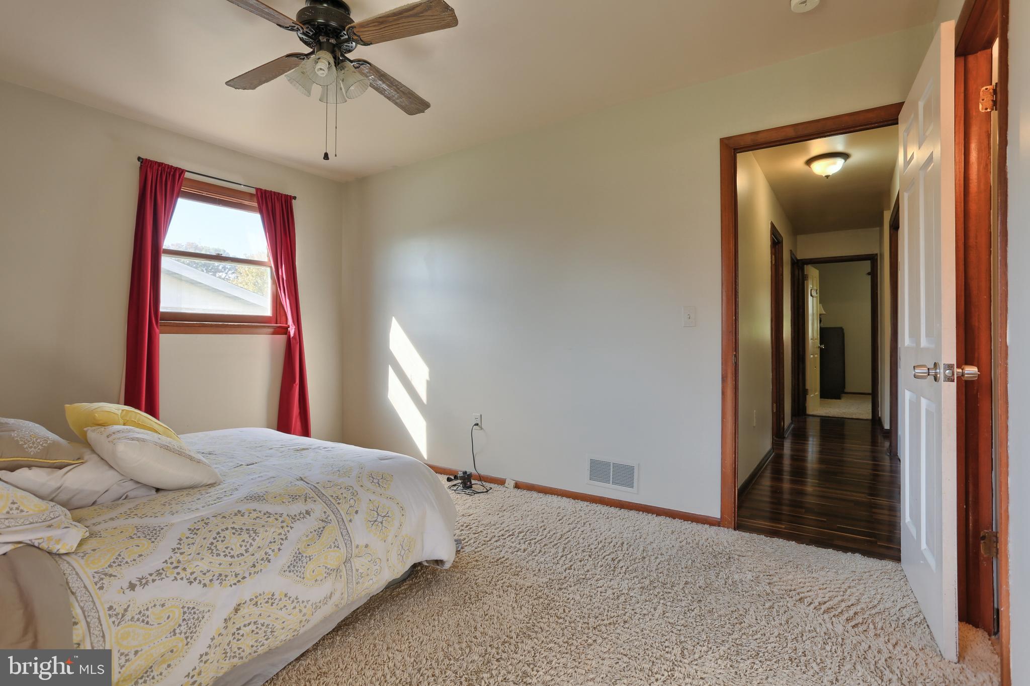 BRIARDALE - Residential