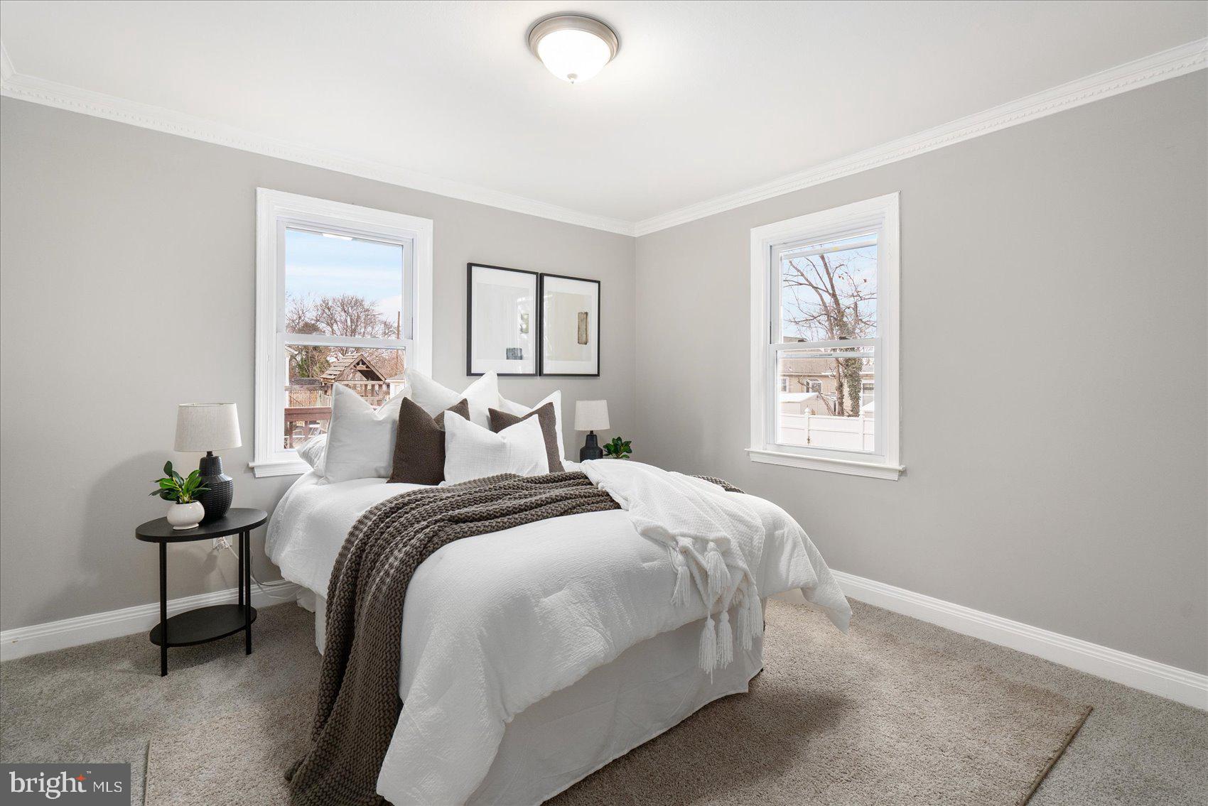 COLONIAL DRIVE - Residential